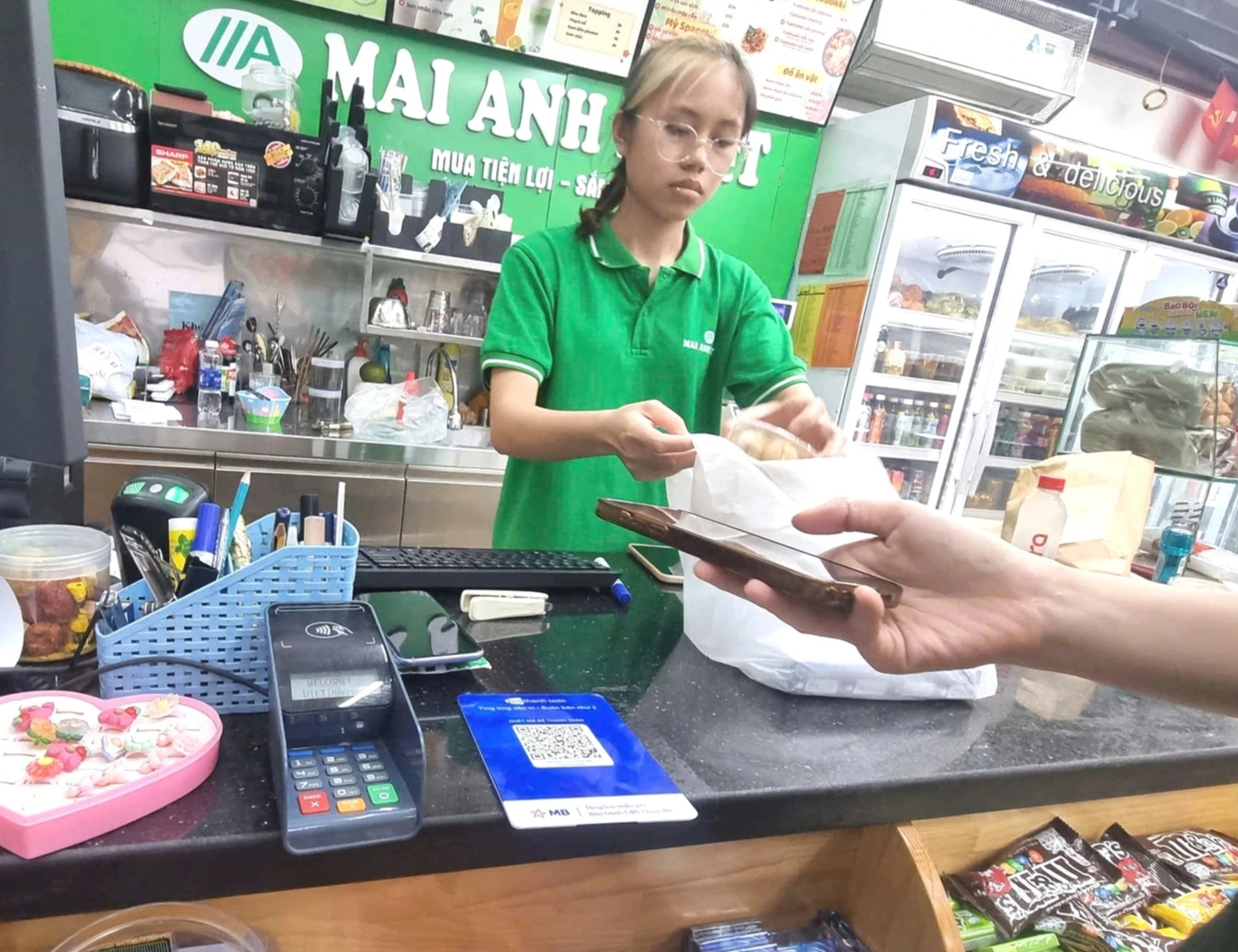 Vì sao có chứng từ thanh toán không tiền mặt vẫn không được khấu trừ thuế? 2 Vì sao có chứng từ thanh toán không tiền mặt vẫn không được khấu trừ thuế? - Ảnh 2.