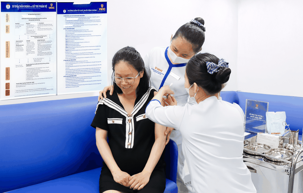 Việt Nam lần đầu có vaccine phòng viêm phổi do virus hợp bào hô hấp RSV - 1