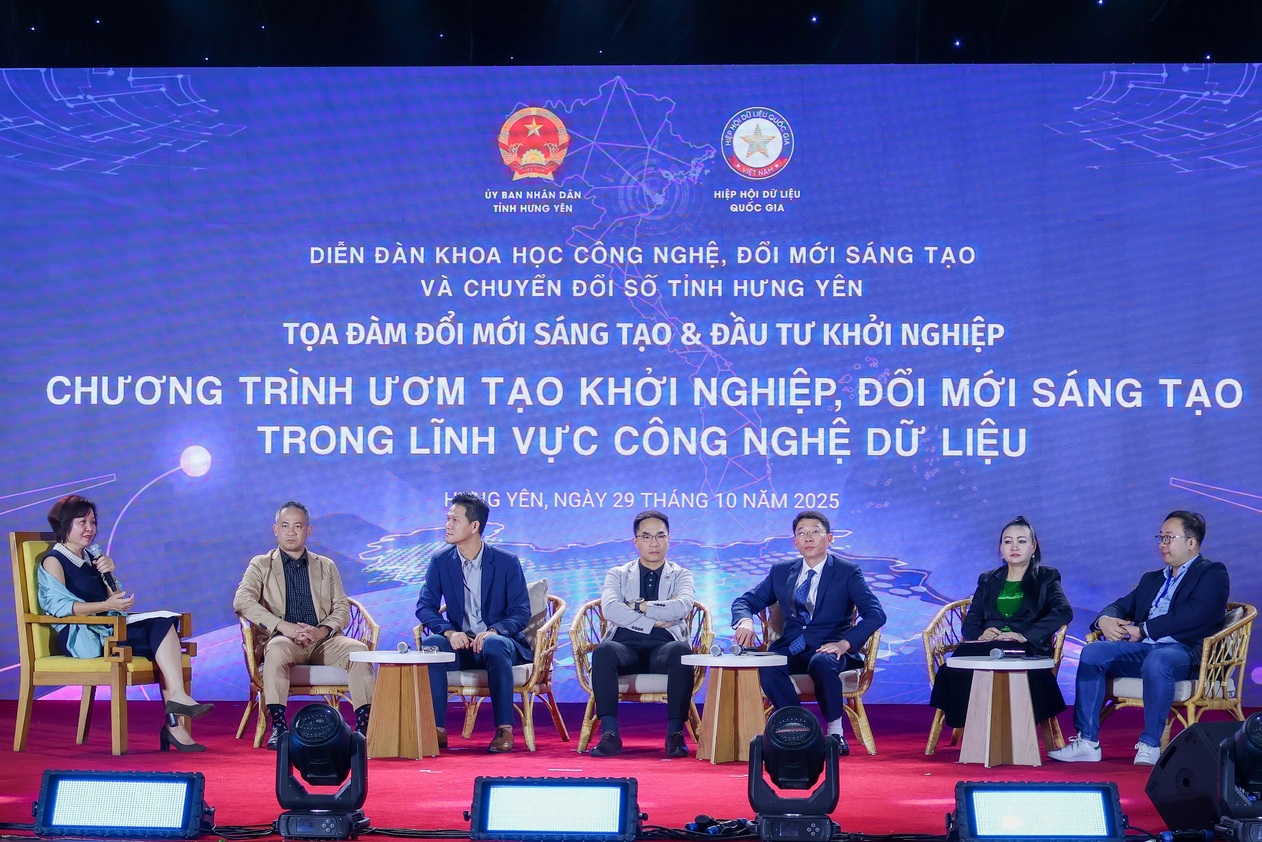 Việt Nam muốn có ‘kỳ lân’ cần tham khảo cách làm của Ấn Độ 1 Việt Nam muốn có ‘kỳ lân’ cần tham khảo cách làm của Ấn Độ - Ảnh 1.