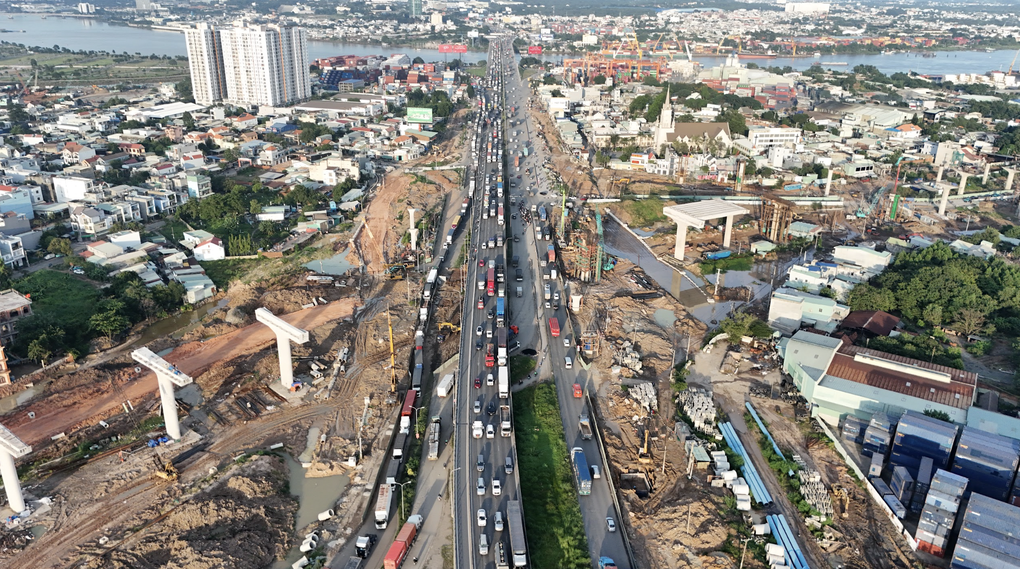 Xa lộ Hà Nội mở rộng 12-16 làn xe, khu Đông TPHCM hưởng lợi - 1