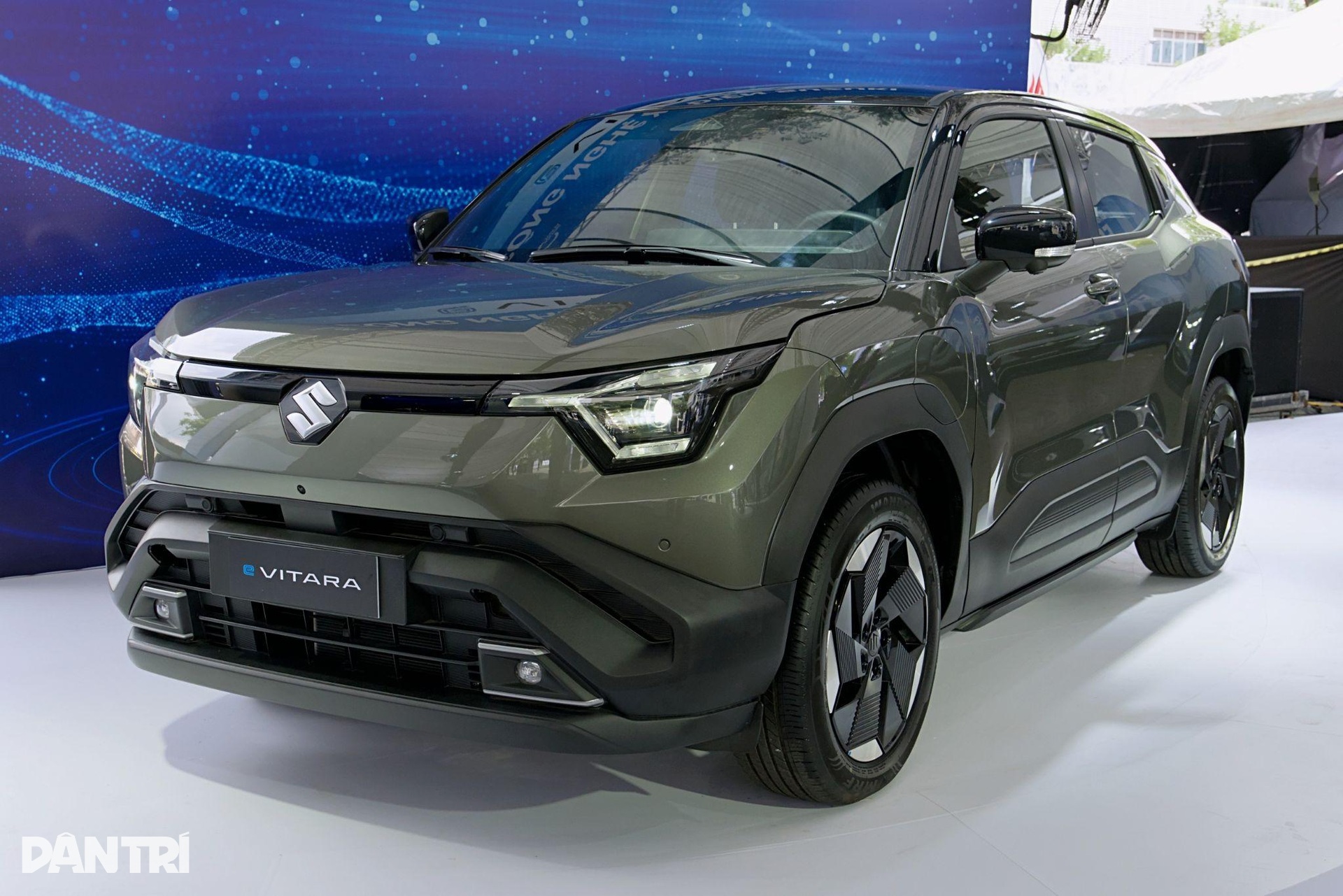 Xe điện Suzuki e Vitara vừa về Việt Nam có gì để cạnh tranh nhóm B-SUV? - 1