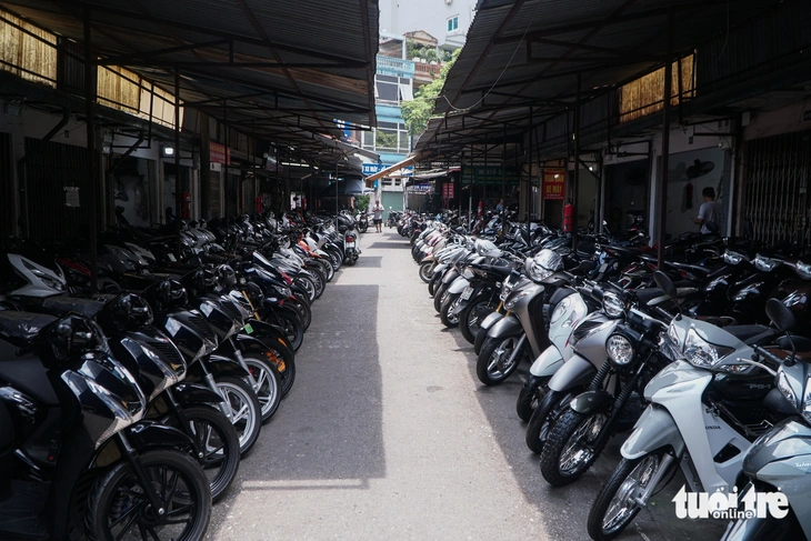 xe máy xăng - Ảnh 2.