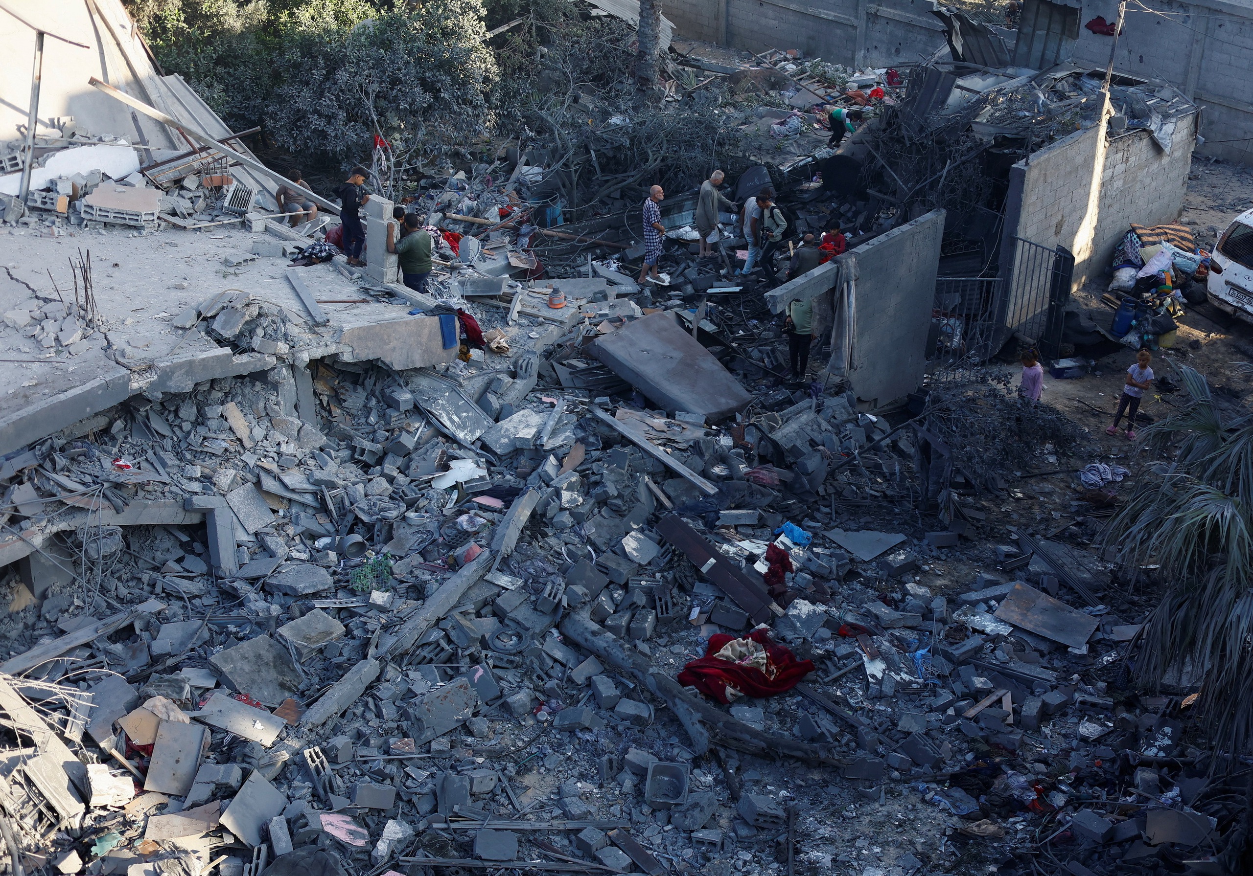 Xung đột đẫm máu bùng phát ở Gaza 1 Xung đột đẫm máu bùng phát ở Gaza - Ảnh 1.