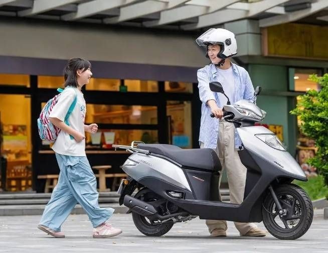 'Vua xe ga' 125cc của Honda trình làng: ngoại hình hệt 'huyền thoại' Spacy, giá quy đổi chỉ từ 28 triệu đồng- Ảnh 1.