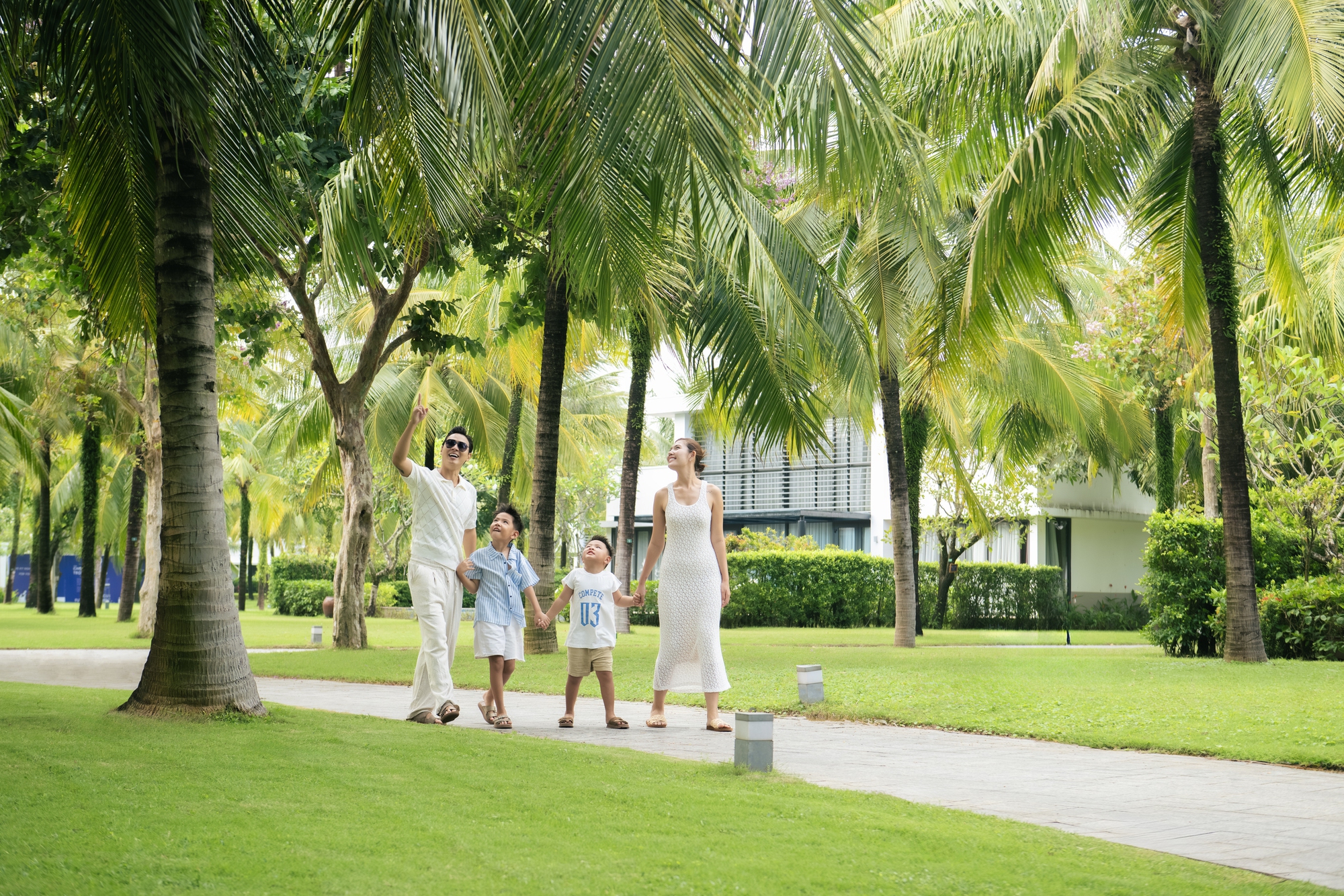 1 chuỗi khách sạn 5 sao trải dài trên các bãi biển đẹp nhất Việt Nam khiến gia đình nào cũng muốn tới- Ảnh 4.