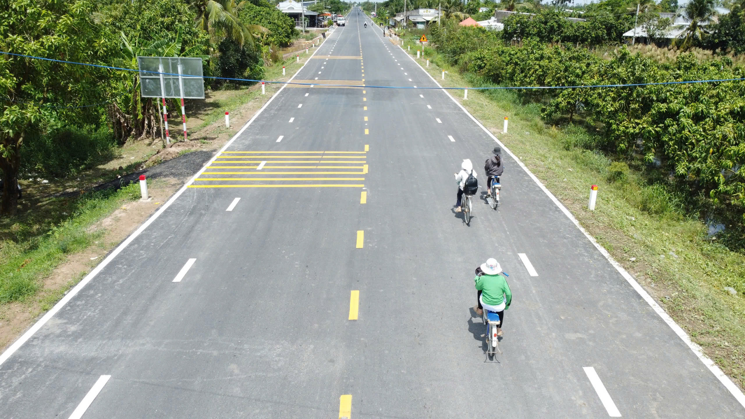 Đường tránh Cao Lãnh xuyên qua cánh đồng mùa nước nổi sắp hoàn thành- Ảnh 4.