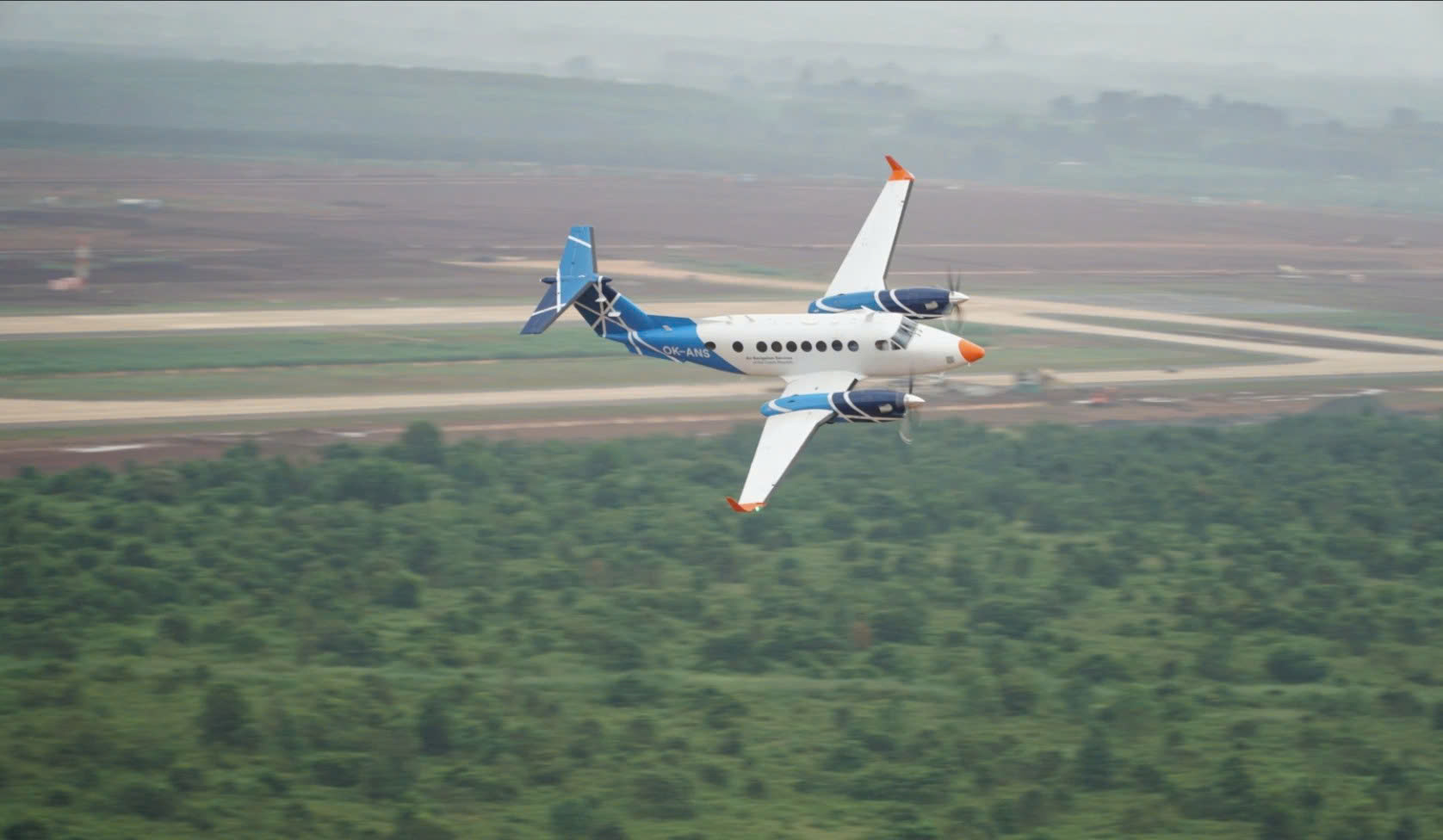 Kỳ tích phát triển tại sân bay Tân Sơn nhất: Đột phá hạ tầng hàng không Việt Nam - Ảnh 2.