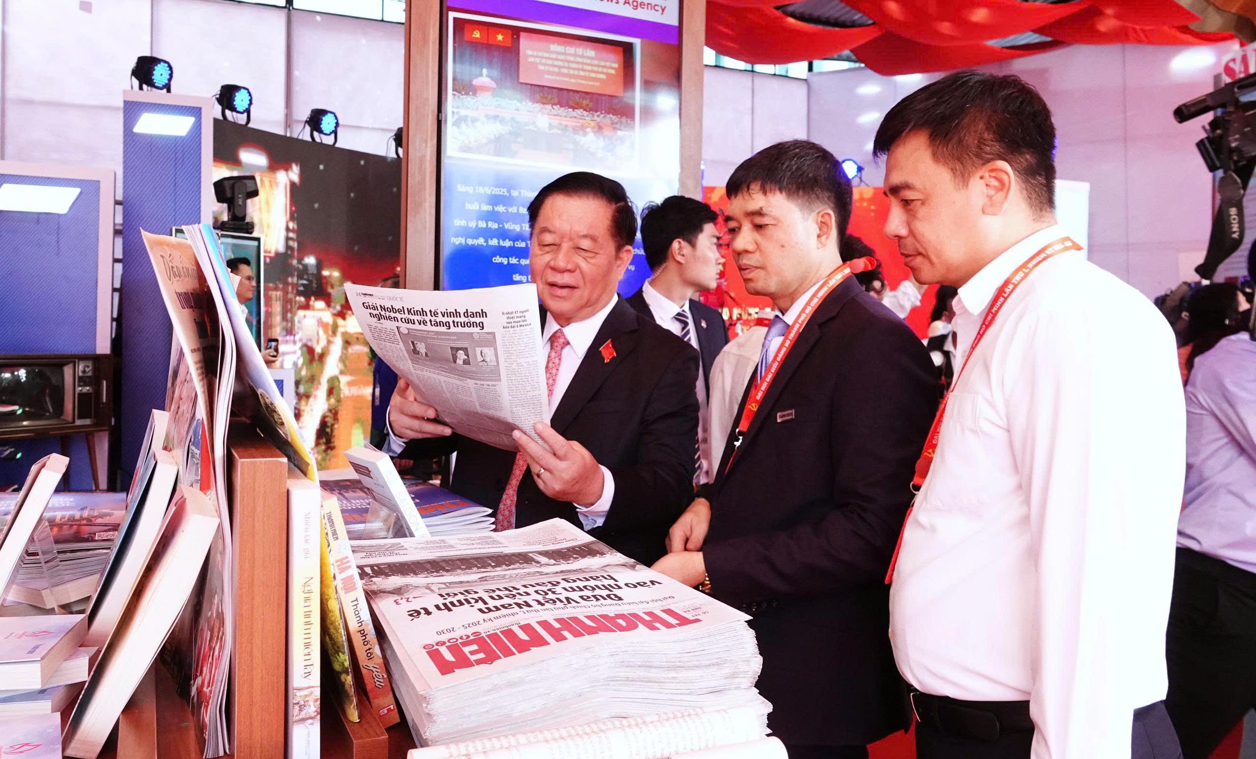 Tổng Bí thư Tô Lâm dự Đại hội đại biểu Đảng bộ TP.HCM lần thứ I- Ảnh 7.