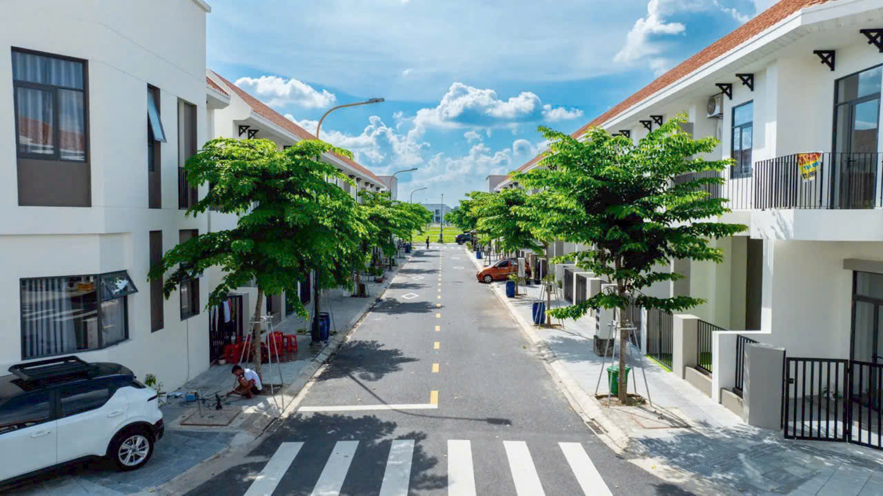 Tăng trưởng bền vững và xây dựng nhà ở xã hội cho người thu nhập thấp - Ảnh 4.