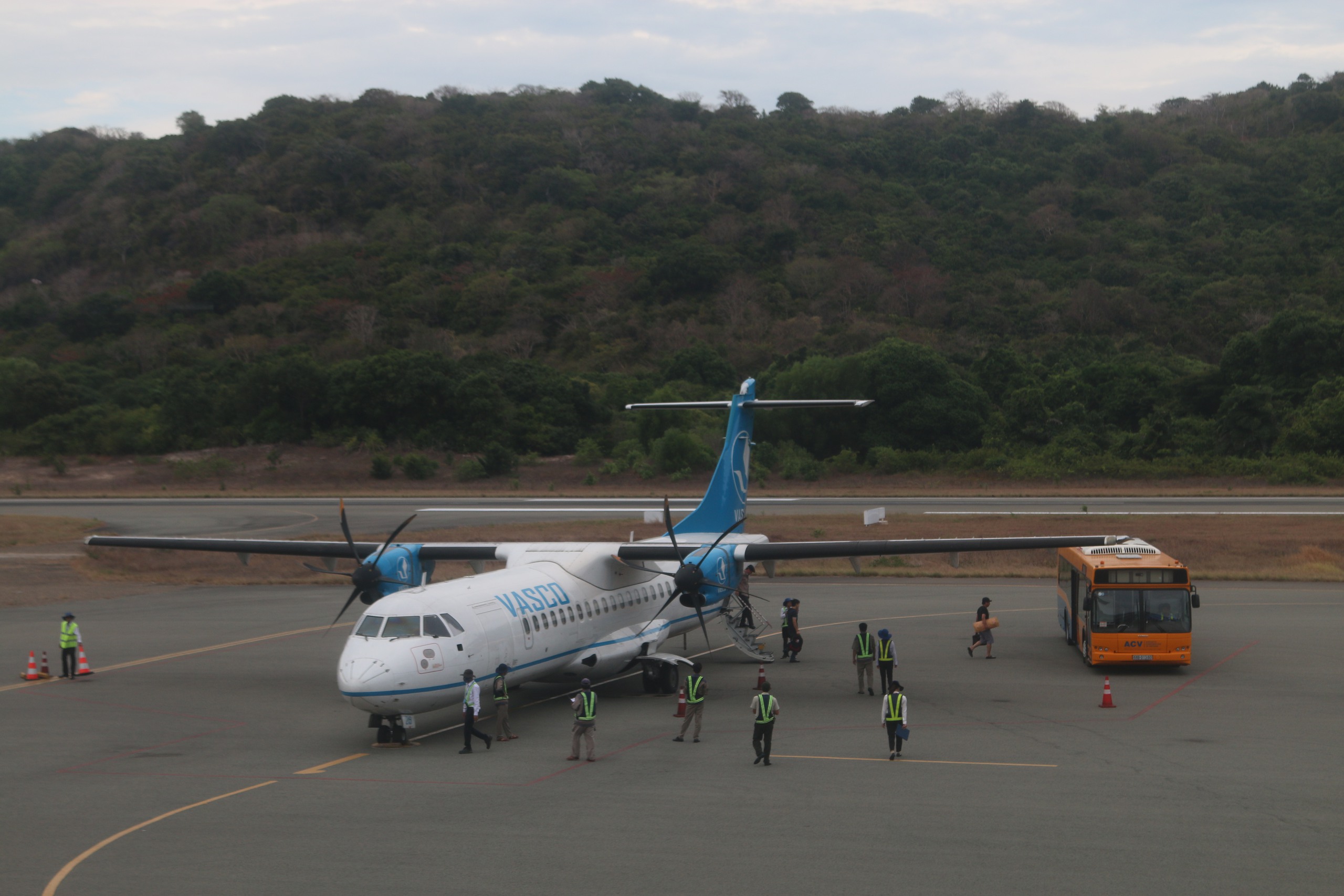 TP.HCM bố trí 21.600 tỉ đồng cho 76 dự án Côn Đảo phát triển kinh tế xã hội - Ảnh 3. TP.HCM bố trí 21.600 tỉ đồng cho 76 dự án Côn Đảo phát triển kinh tế xã hội - Ảnh 3.