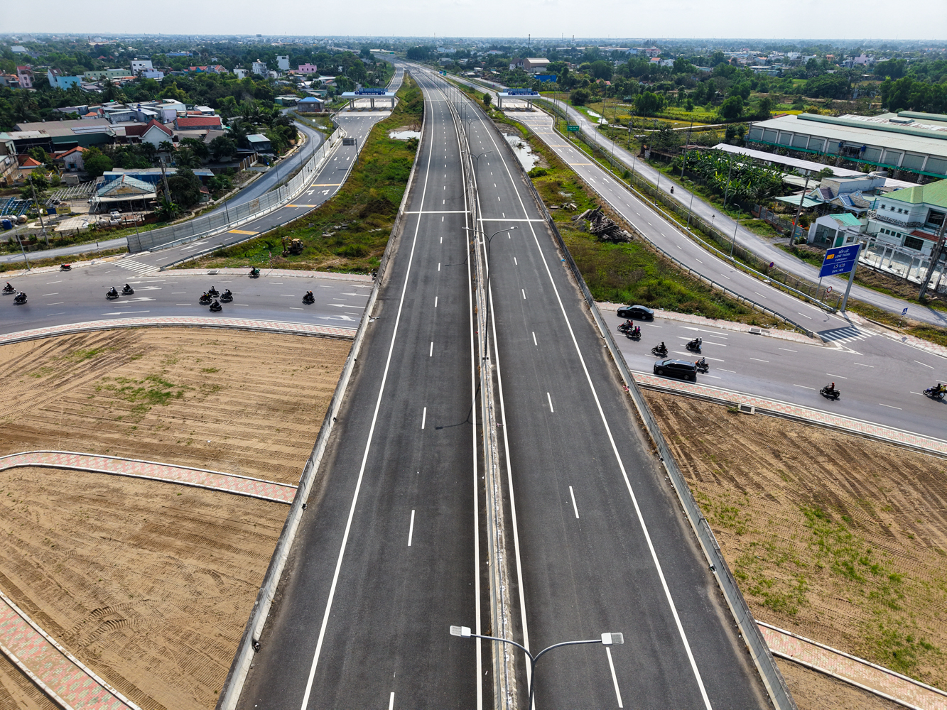 Các ông lớn phía bắc đổ bộ vào TP.HCM- Ảnh 2.