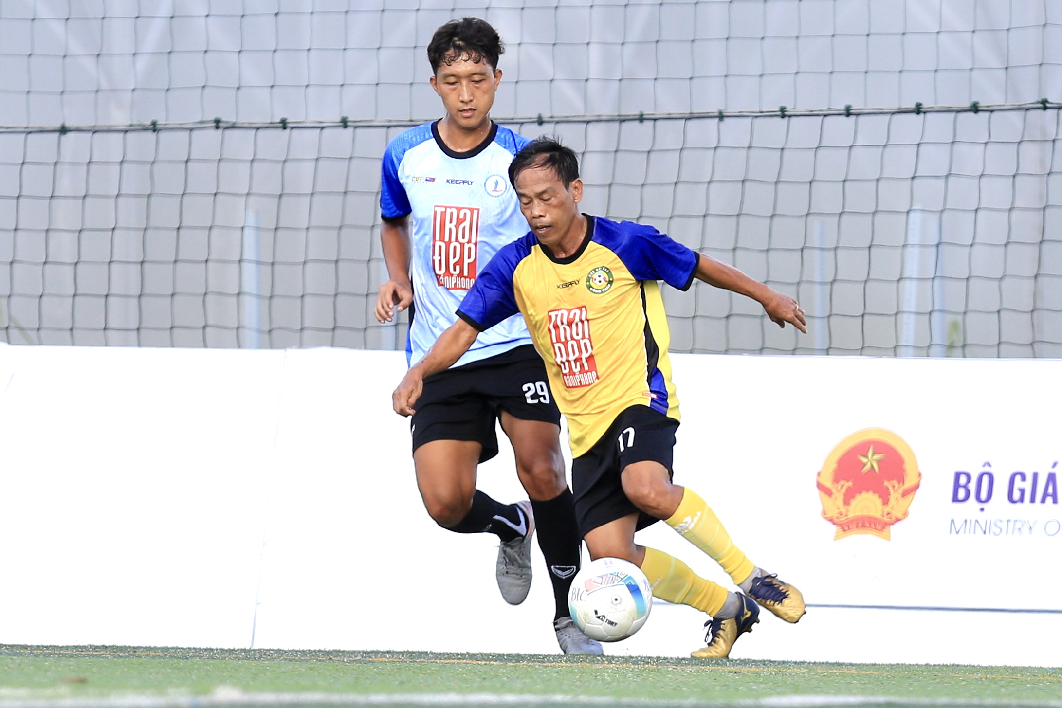 Hai cựu Quả bóng vàng truyền cảm hứng trong ngày Trường ĐH Đồng Tháp sớm vào bán kết- Ảnh 11. Hai cựu Quả bóng vàng truyền cảm hứng trong ngày Trường ĐH Đồng Tháp sớm vào bán kết - Ảnh 11.