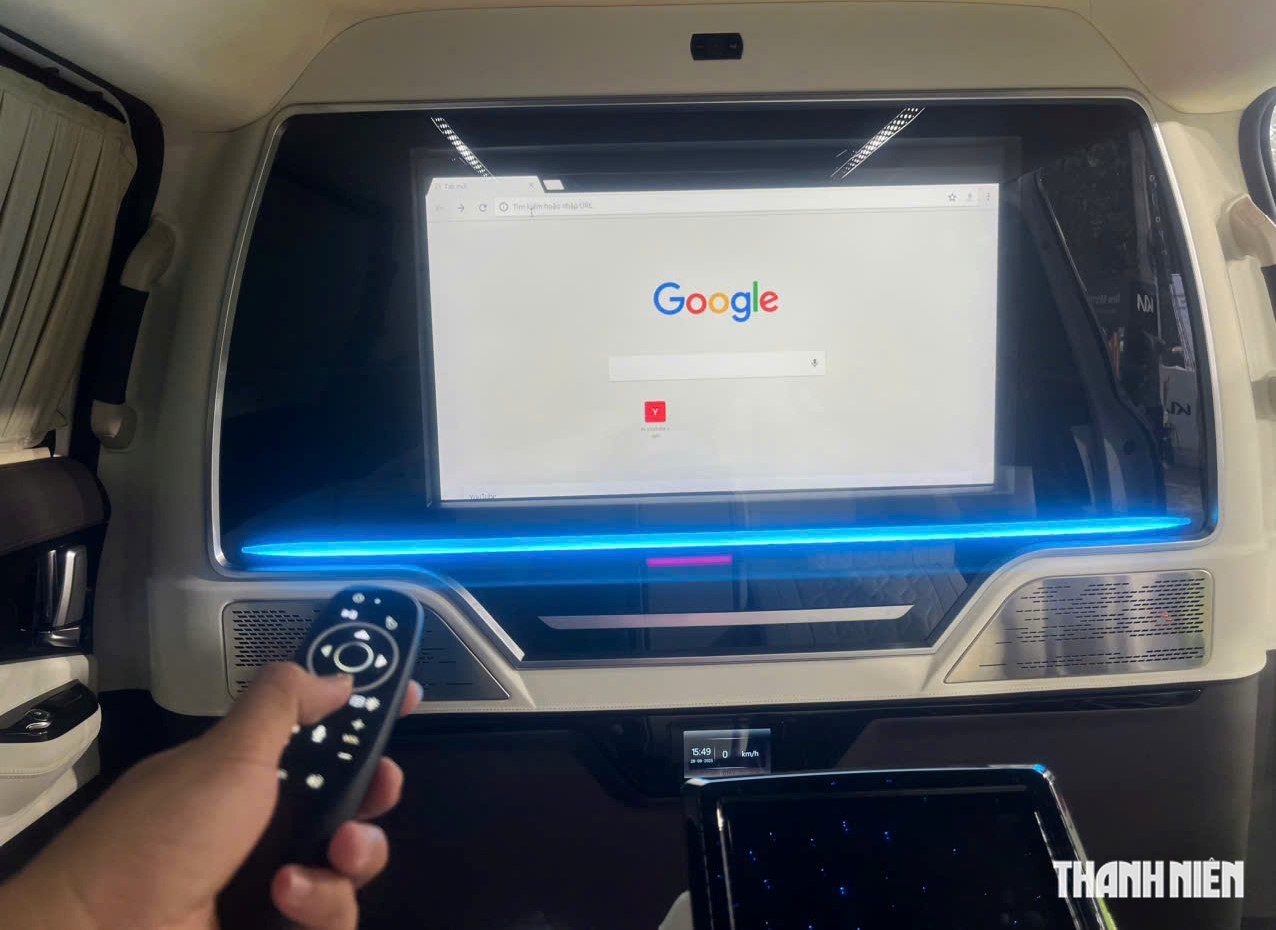 Kia Carnival 2025 thêm bản 'xe chủ tịch' 4 chỗ ngồi, có vách ngăn với khoang lái - Ảnh 12.