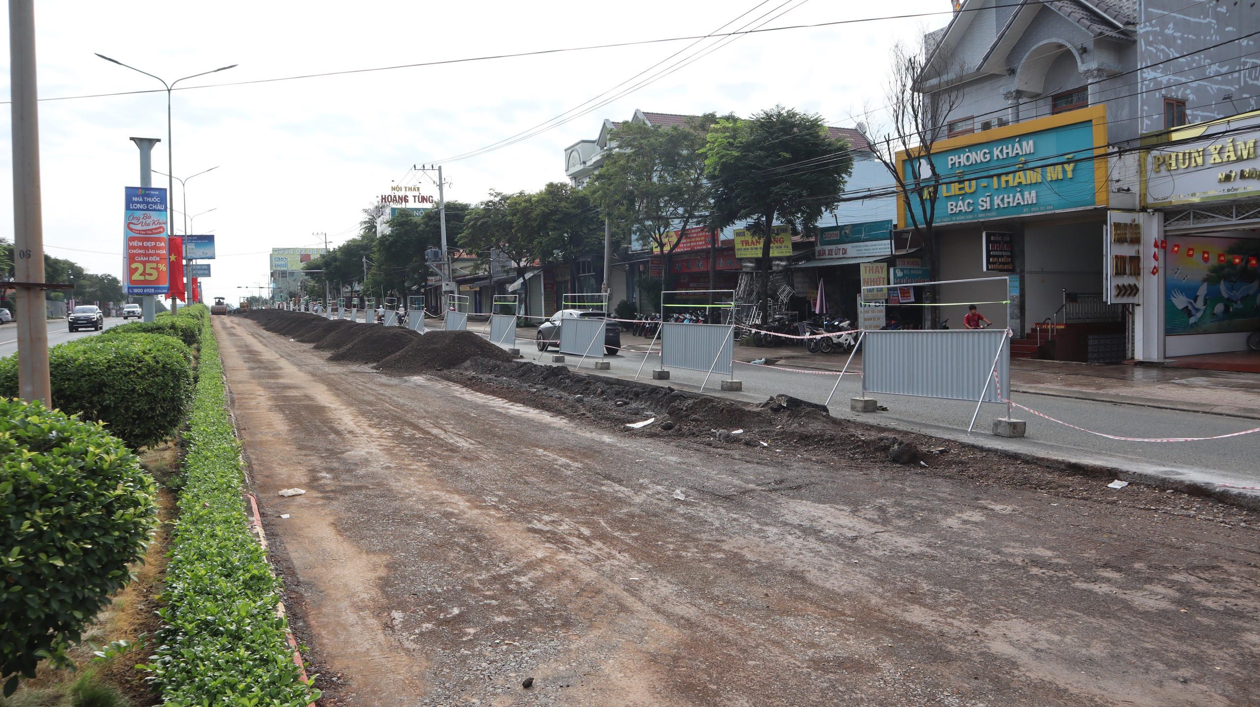 Người dân lo lắng việc sử dụng vật liệu tái chế tại chỗ, sửa quốc lộ 14
- Ảnh 4.