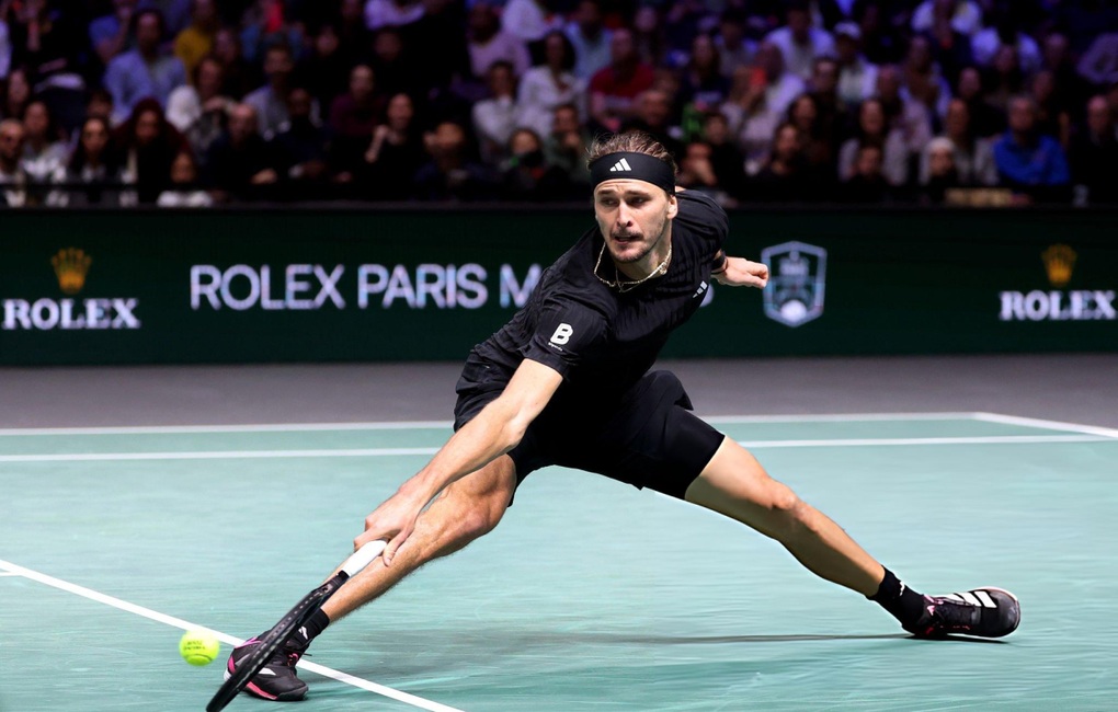 Sinner đối đầu đương kim vô địch Zverev tại bán kết Paris Masters - 2
