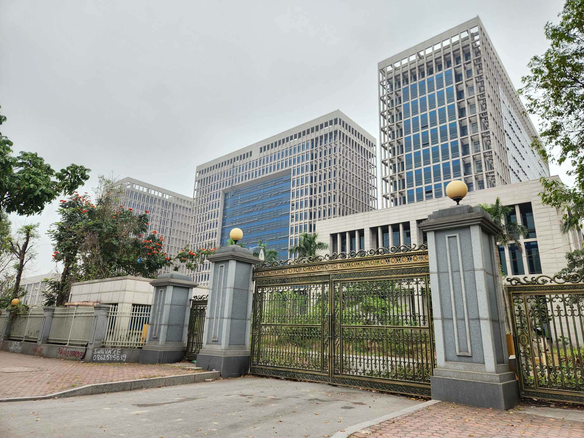 Bộ Ngoại giao đề xuất chuyển dự án trụ sở 4.000 tỉ cho PVN, xin xây trụ sở mới ở nơi khác - Ảnh 2.