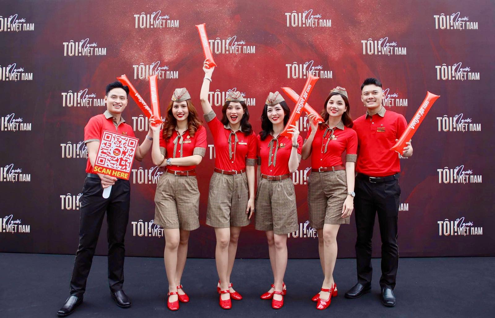 1761973652 10 Dem nhac gay quy Toi Nguoi Viet Nam vo oa