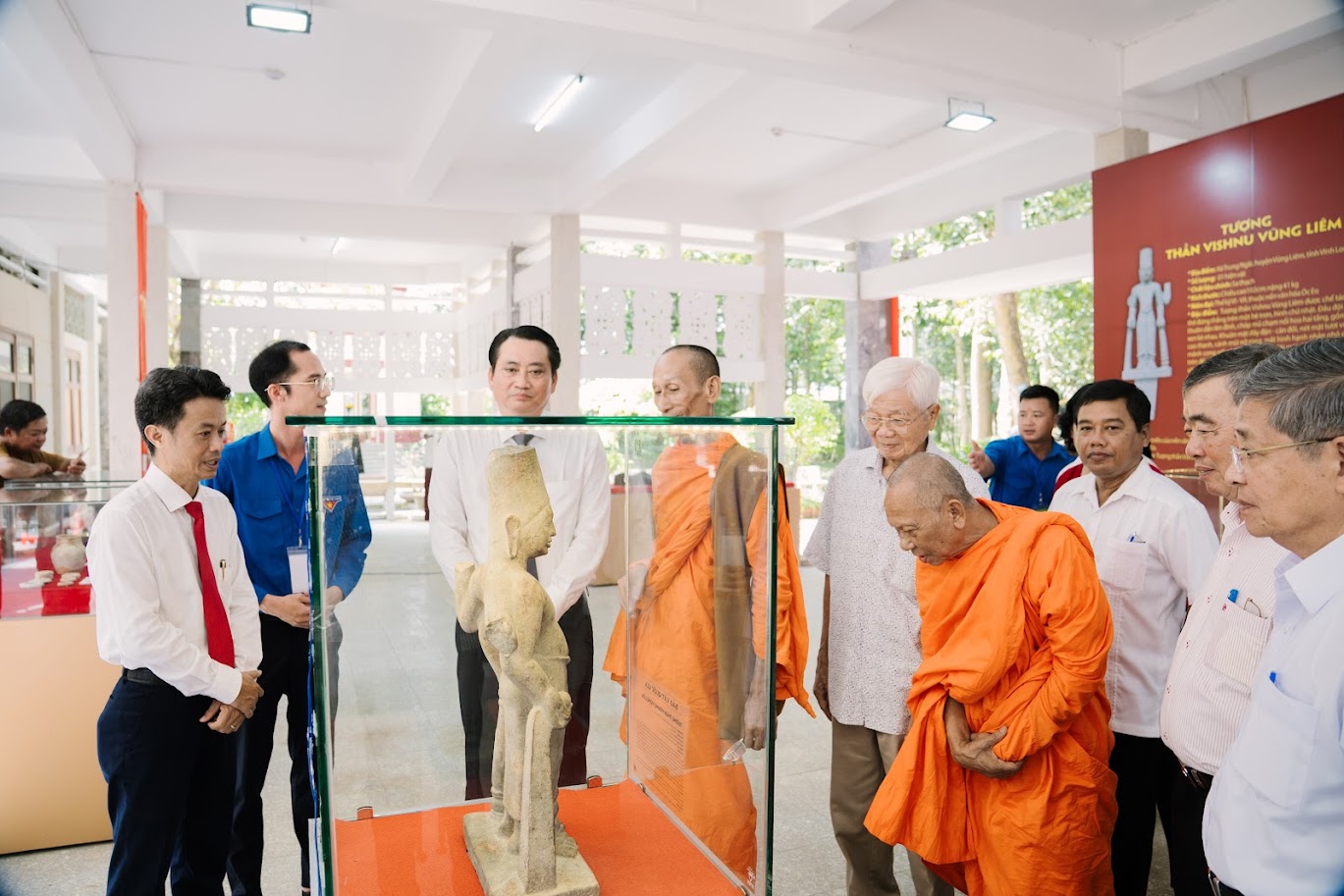 Nghề làm mão, mặt nạ của đồng bào Khmer là di sản văn hóa phi vật thể- Ảnh 4.