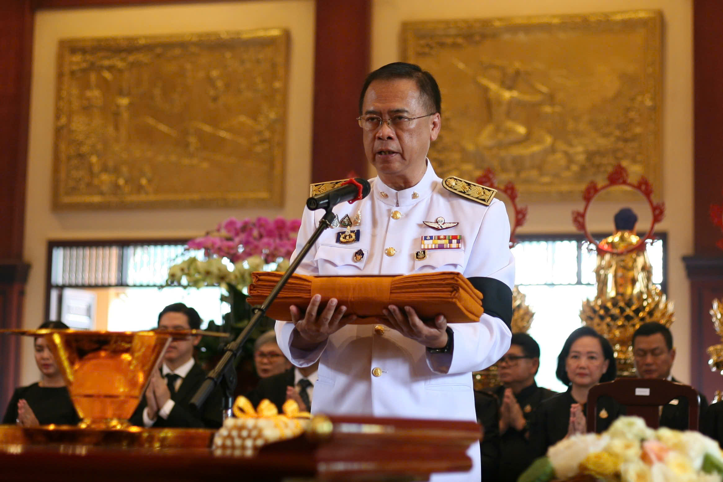 Thứ trưởng Ngoại giao Thái Lan dâng Y Kathina tại Việt Nam - Ảnh 5.