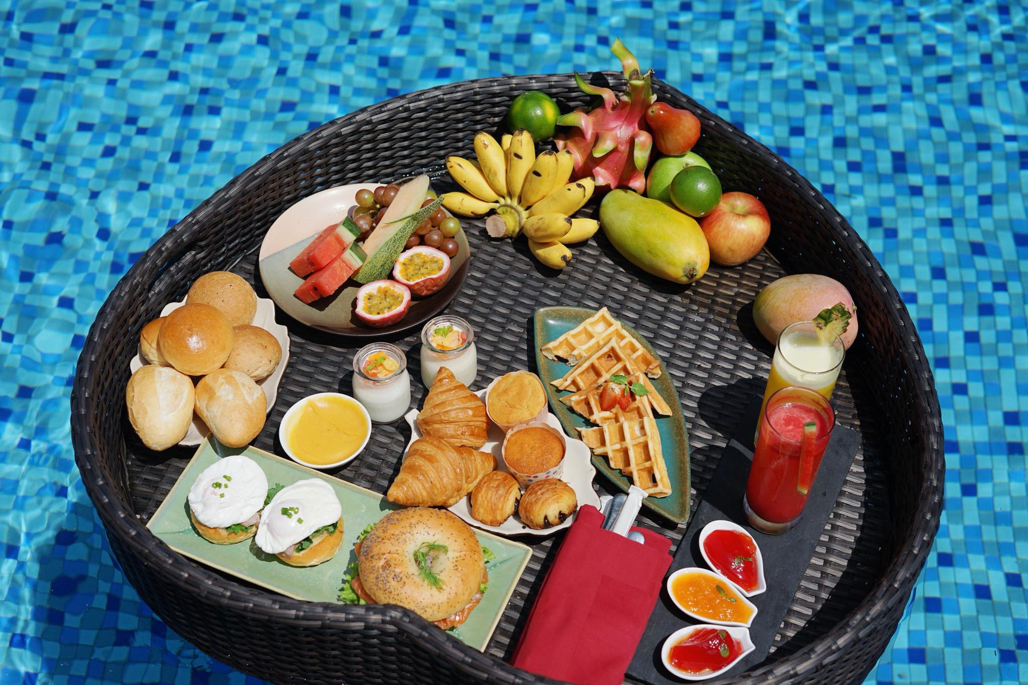 Bữa ăn giàu sang của Trương Ngọc Ánh- Ảnh 5.