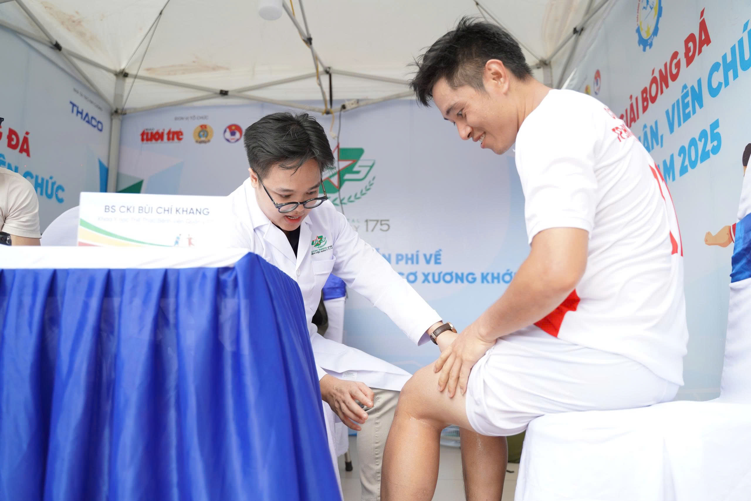 Đứt dây chằng cả hai đầu gối vẫn trở lại đá bóng được? - Ảnh 3.