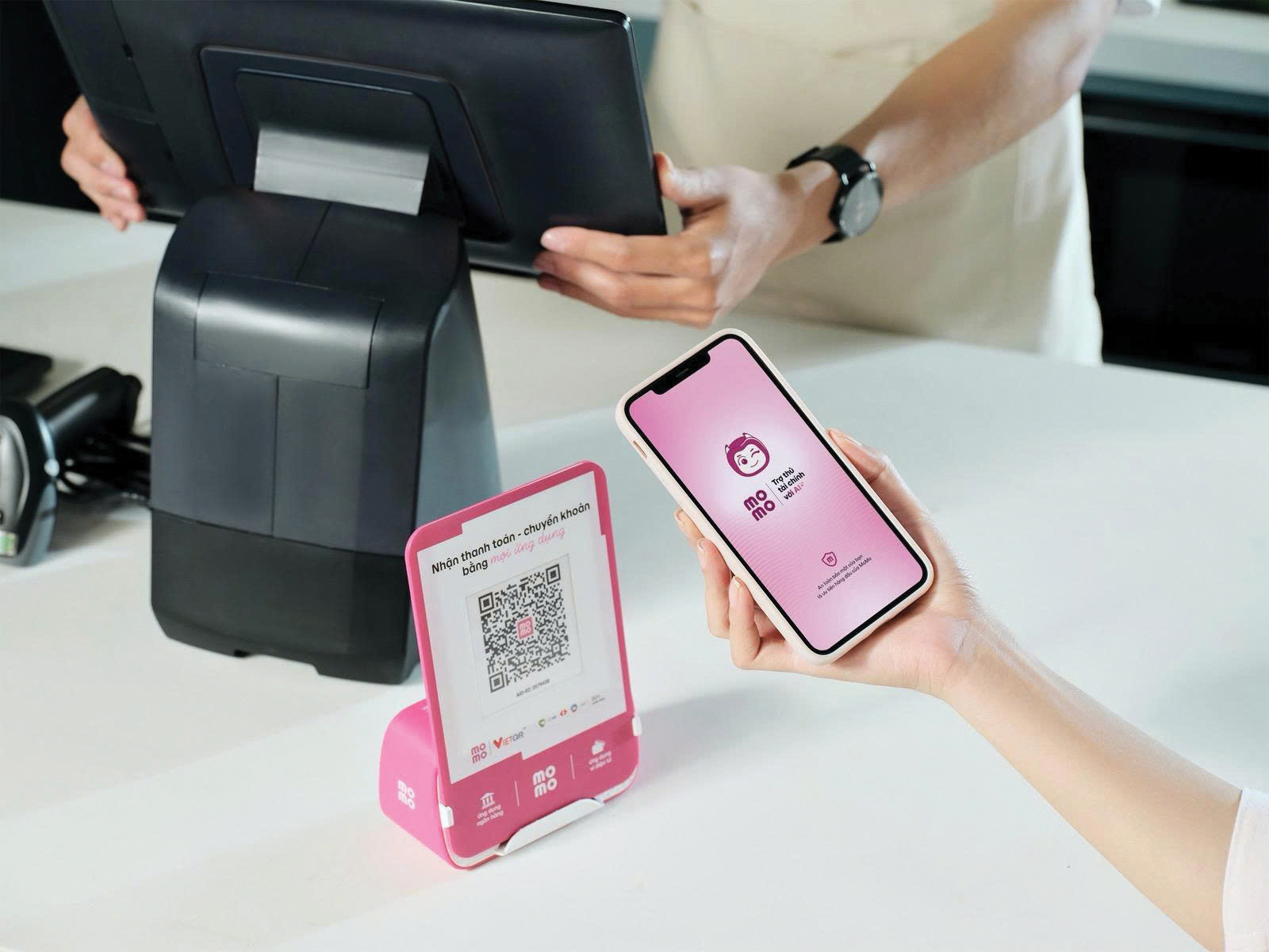 - Ảnh 2. - Ảnh 2.