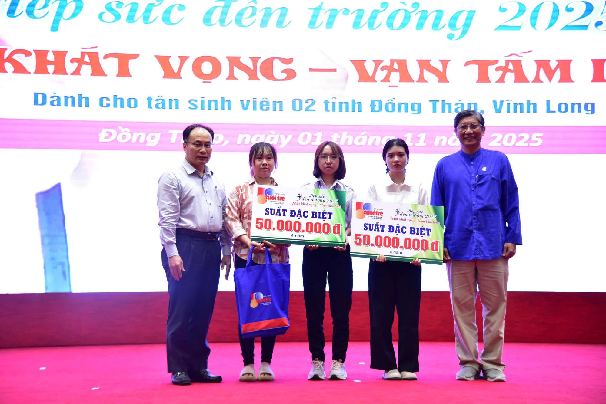 tiếp sức đến trường - Ảnh 11.