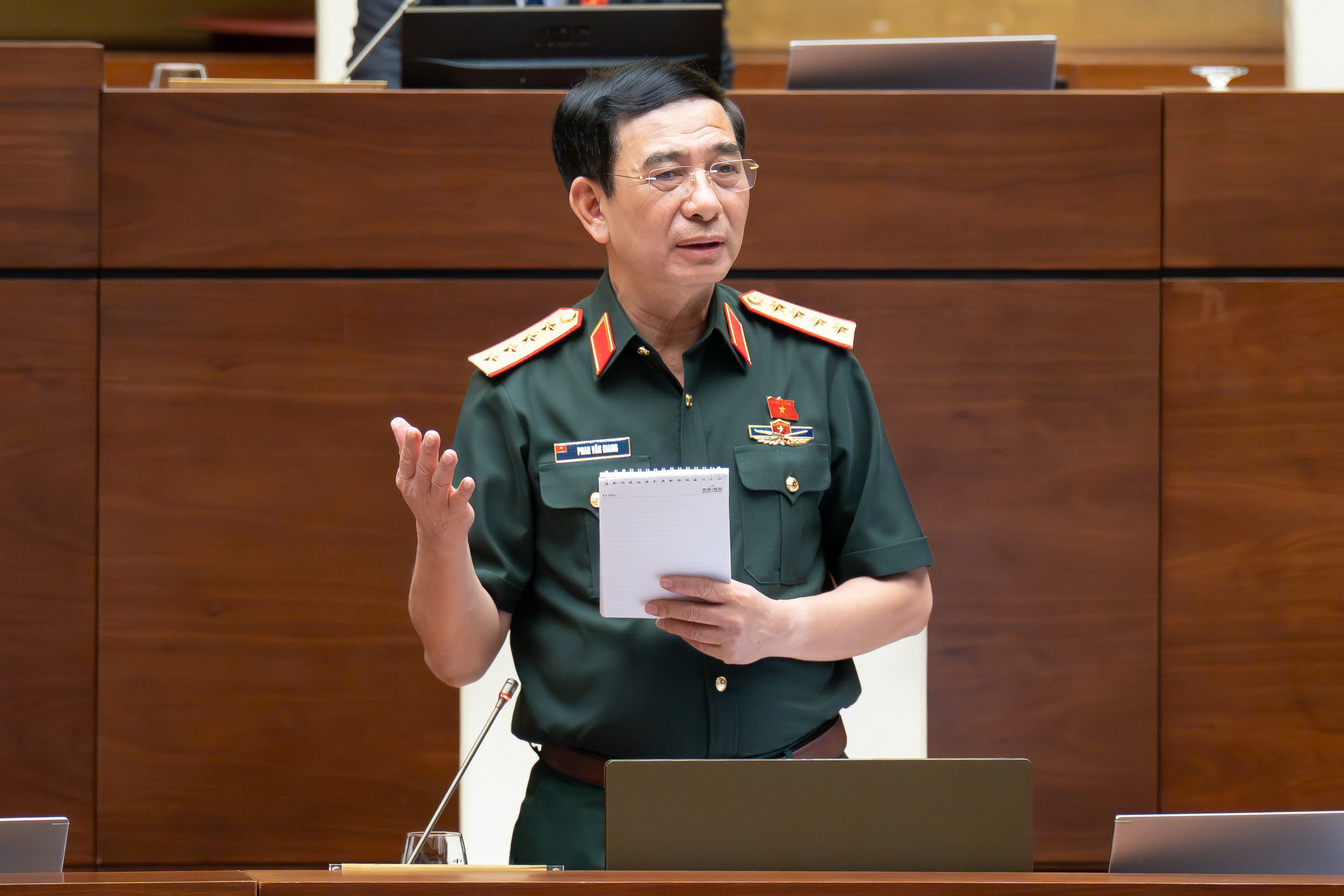 Bộ trưởng Phan Văn Giang: Đã là thảm họa thì nhà giàu cũng thành nhà nghèo- Ảnh 2.