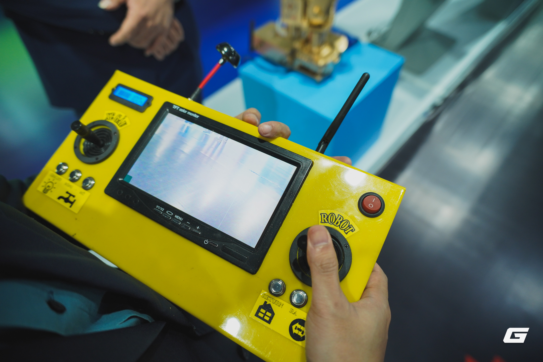 GenK.- Robot EVN-25.jpg