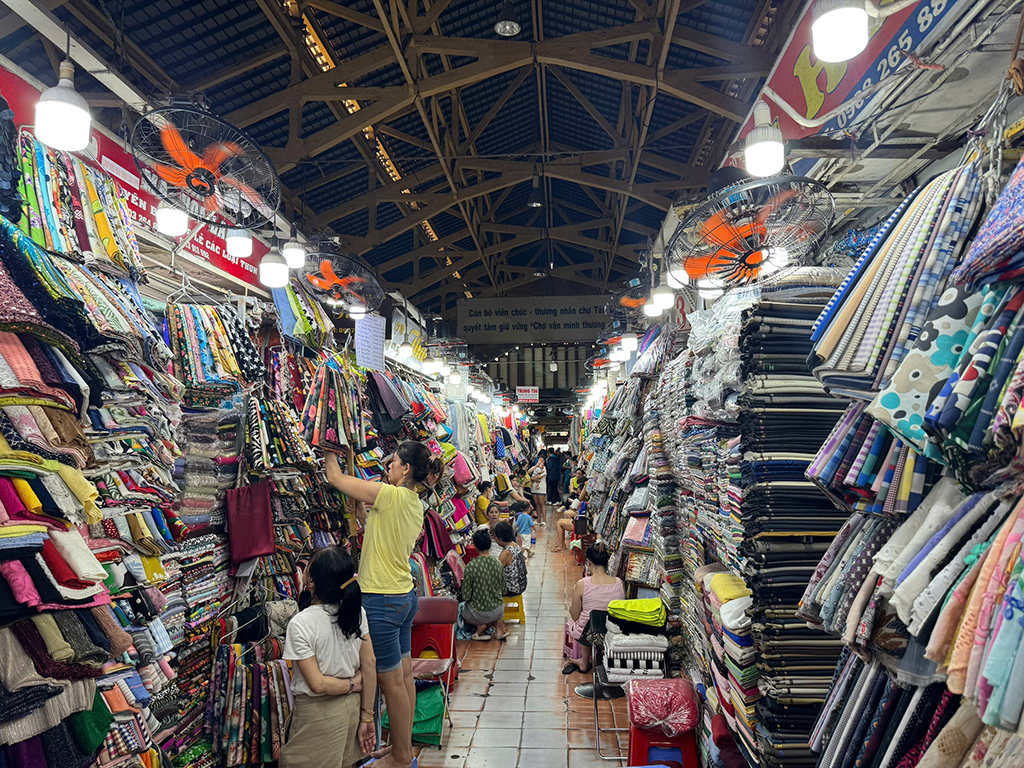 Chợ Tân Định tp . Hcm: Ký ức vàng son và nỗi buồn của tiểu thương - Ảnh 3. Chợ Tân Định tp . Hcm: Ký ức vàng son và nỗi buồn của tiểu thương - Ảnh 3.