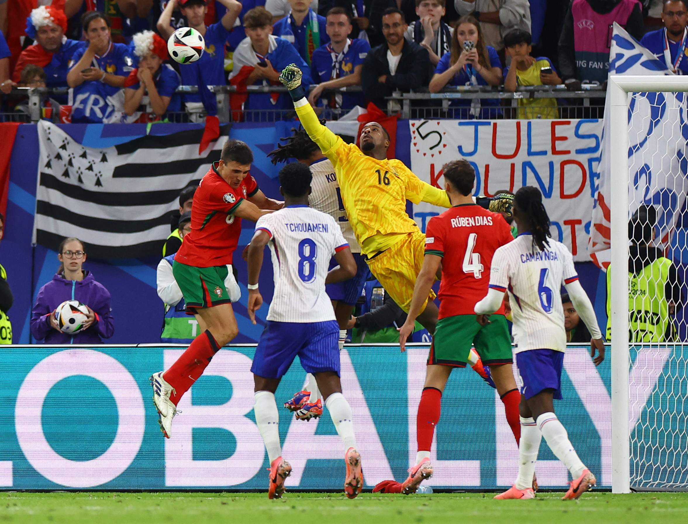 Euro 2024: Bồ Đào Nha thua luân lưu, 