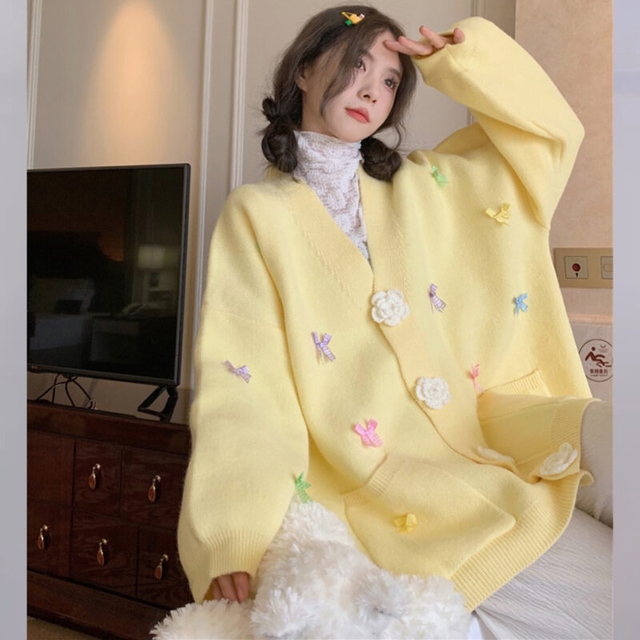 Nâng cấp tủ đồ với phong cách tối giản thanh lịch cho những ngày se lạnh- Ảnh 5. Nâng cấp tủ đồ với phong cách tối giản thanh lịch cho những ngày se lạnh- Ảnh 5.