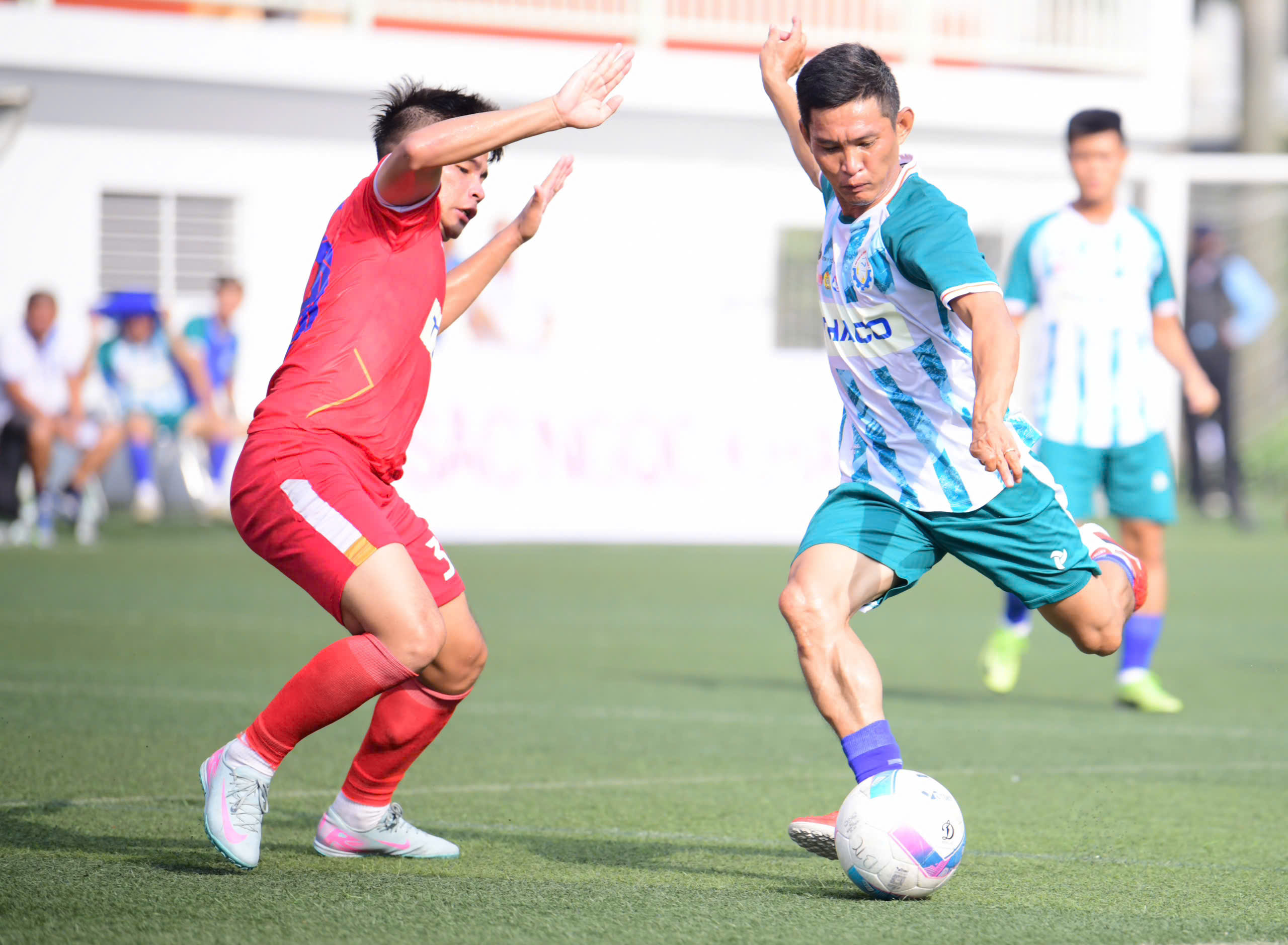 công nhân - Ảnh 2.