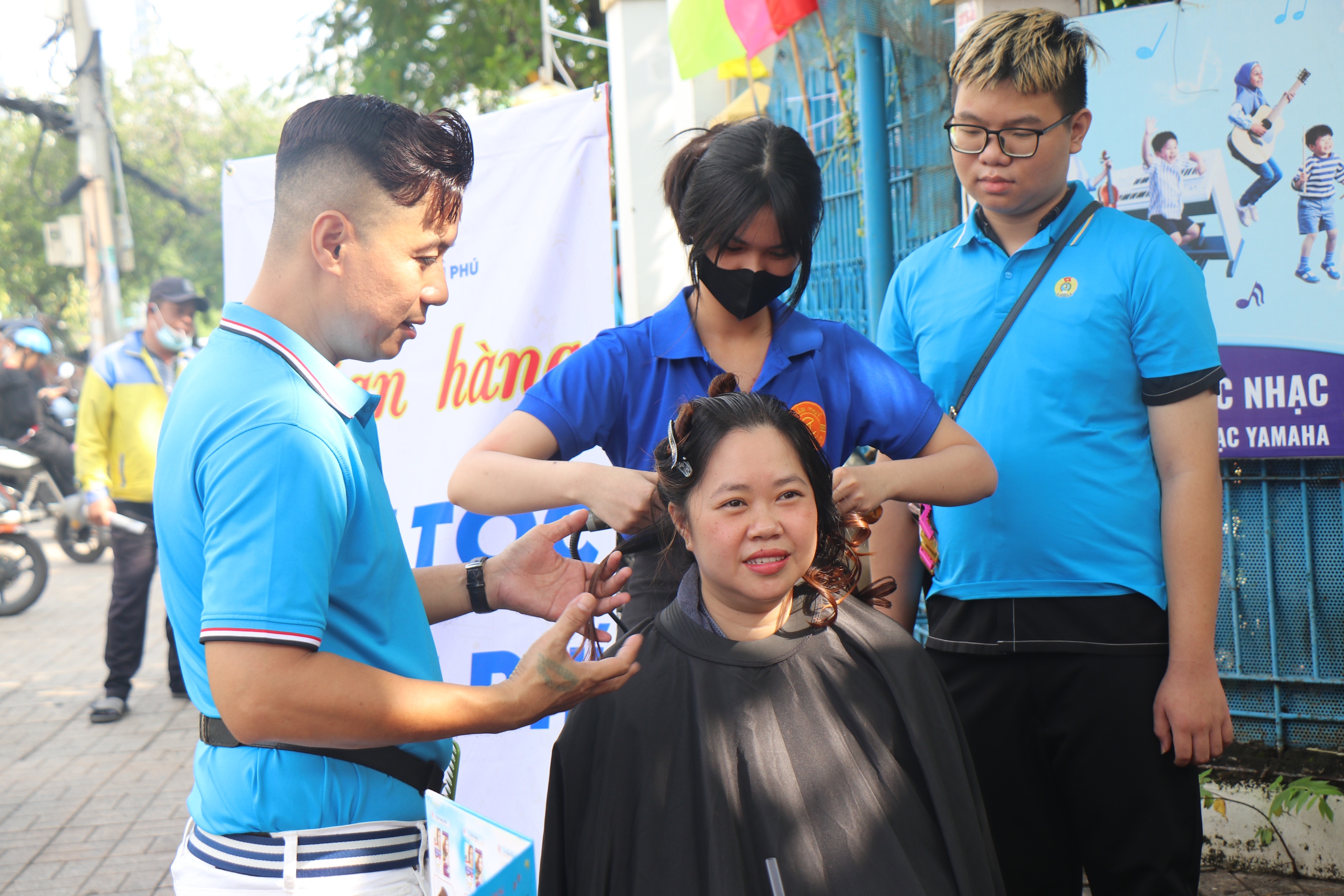 TP.HCM: Ông Lê Quốc Phong dự ngày hội đại đoàn kết tại phường Bình Phú- Ảnh 5.