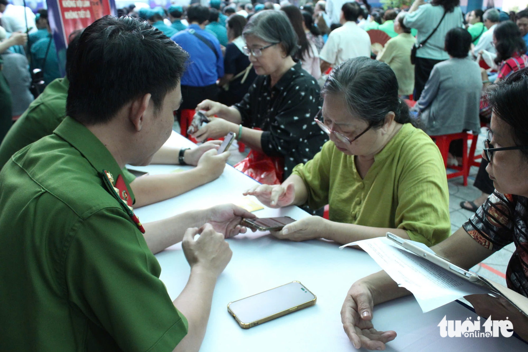 chuyển đổi số - Ảnh 2.