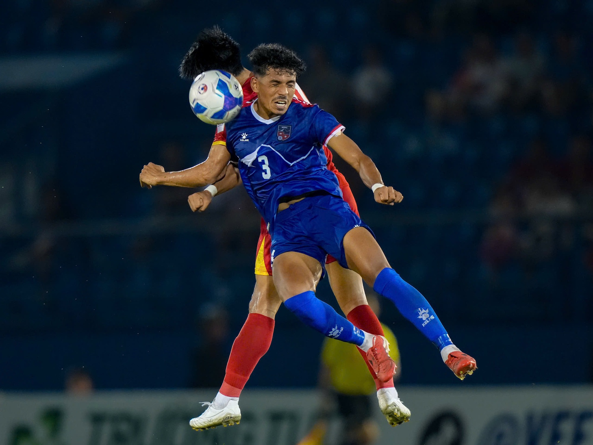 5 trận, thủng lưới 9 bàn: Hàng thủ đội tuyển Việt Nam vì sao cứ mãi xộc xệch? - Ảnh 2.