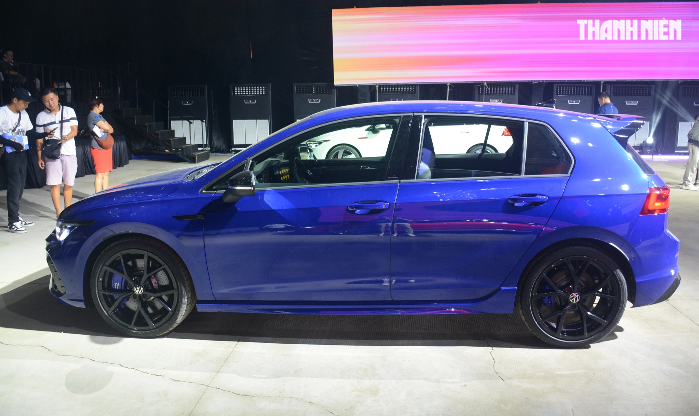 Volkswagen Golf R Performance phiên bản 'vạn người mê', giá gần 1,9 tỉ có gì khác biệt? - Ảnh 3.