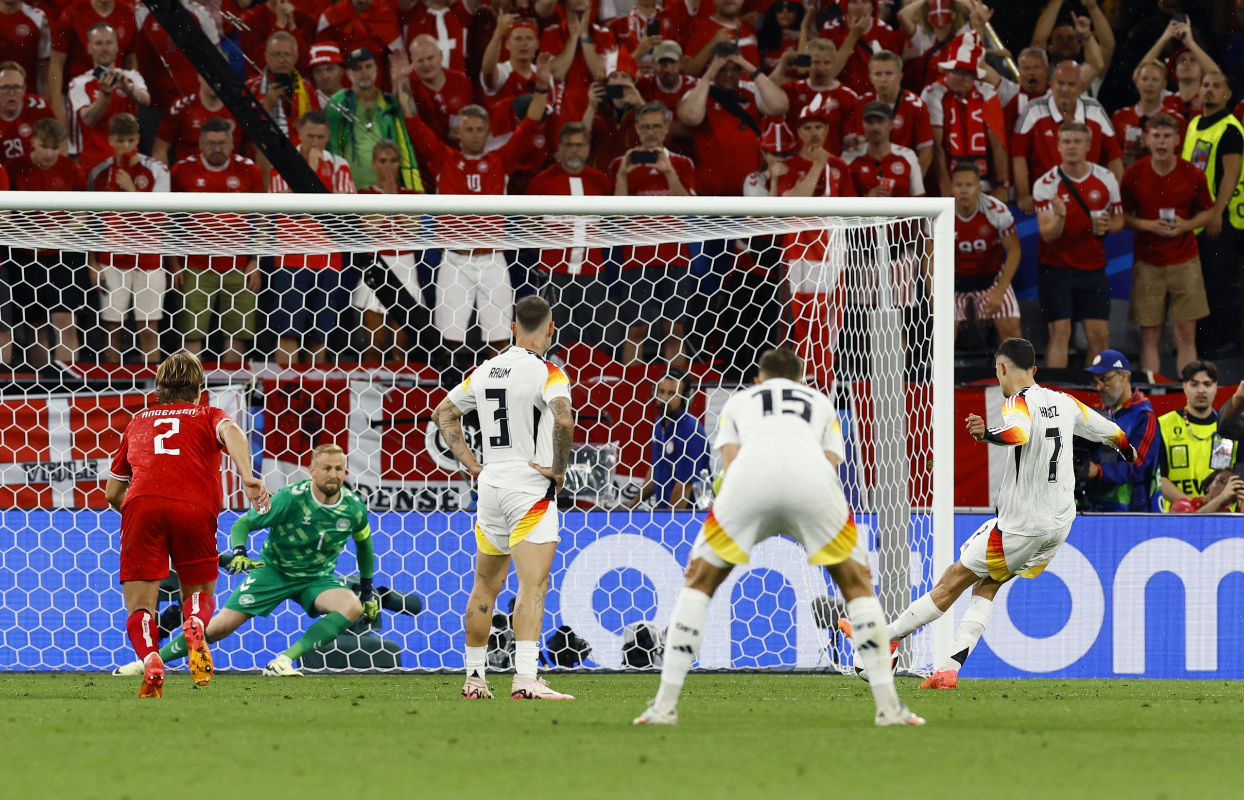 Euro 2024: Thắng kịch tính Đan Mạch, chủ nhà Đức tiến thẳng vào tứ kết- Ảnh 8. Euro 2024: Thắng kịch tính Đan Mạch, chủ nhà Đức tiến thẳng vào tứ kết- Ảnh 8.