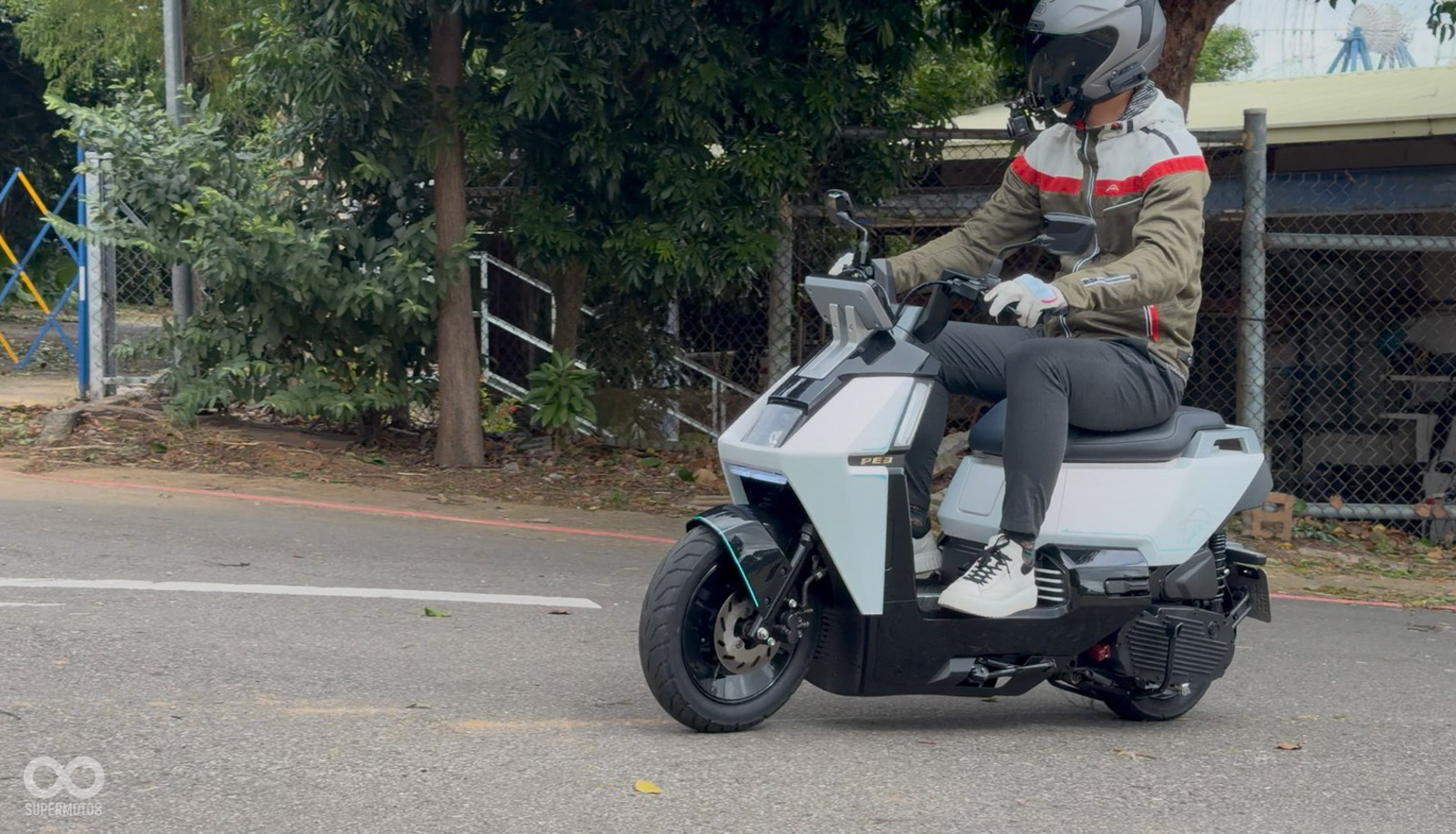 xe máy điện - Ảnh 17.