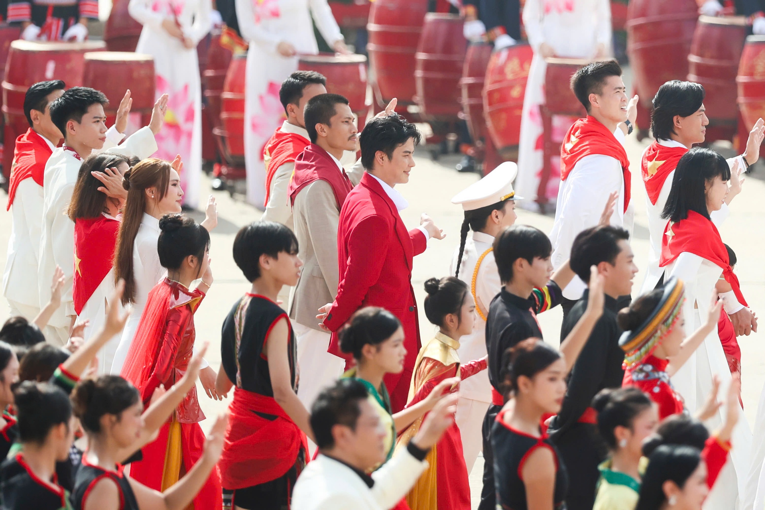 văn kiện - Ảnh 2.