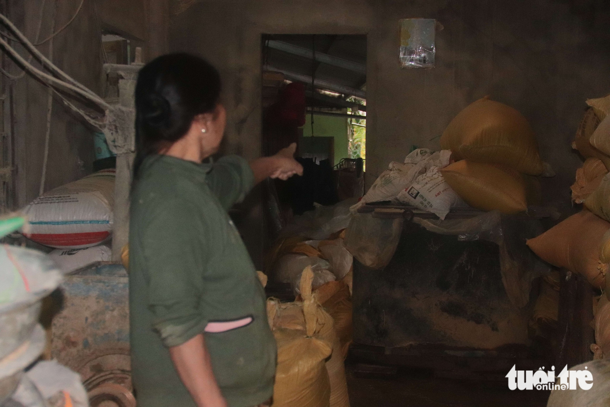 Nhiều hộ kinh doanh lúa gạo ở Đà Nẵng khóc ròng 8 Lúa - Ảnh 8.