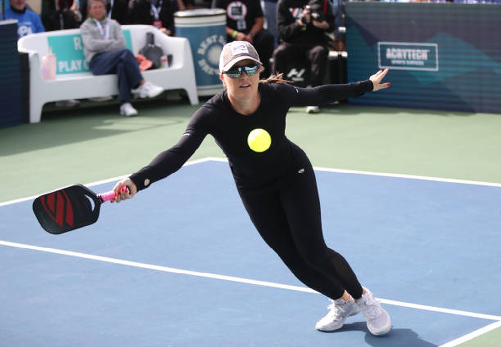 Mặt trái của việc vận động viên pickleball nam lạm dụng chơi “bao sân”  - 2