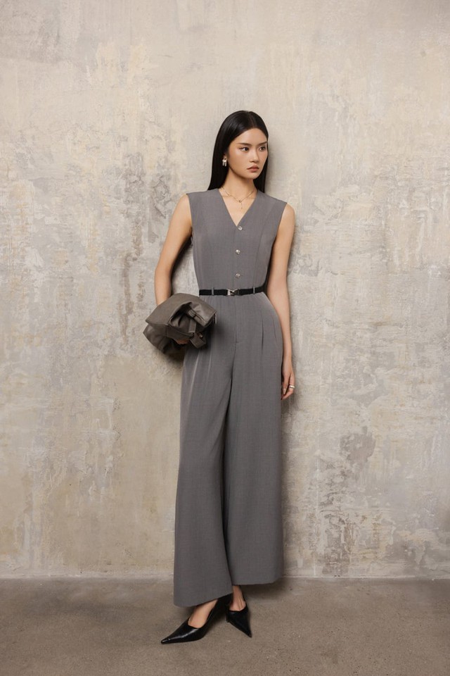 Khi sự tối giản lên ngôi, jumpsuit là cứu tinh cho những ngày lười- Ảnh 2.