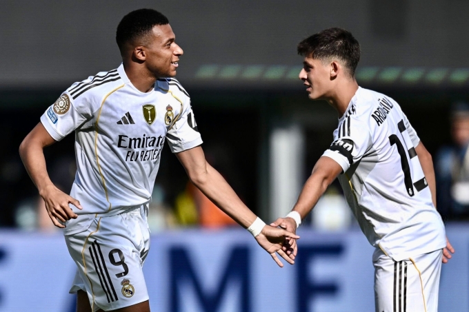 Guler và Mbappe mừng sau một pha làm bàn ở FIFA Club World Cup 2025 hồi đầu hè. Ảnh: Real Madrid