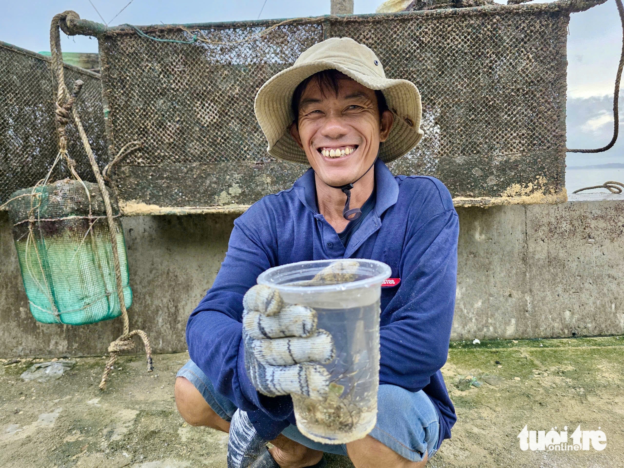 Tất bật đưa tôm hùm 'chạy' bão Kalmaegi- Ảnh 12.