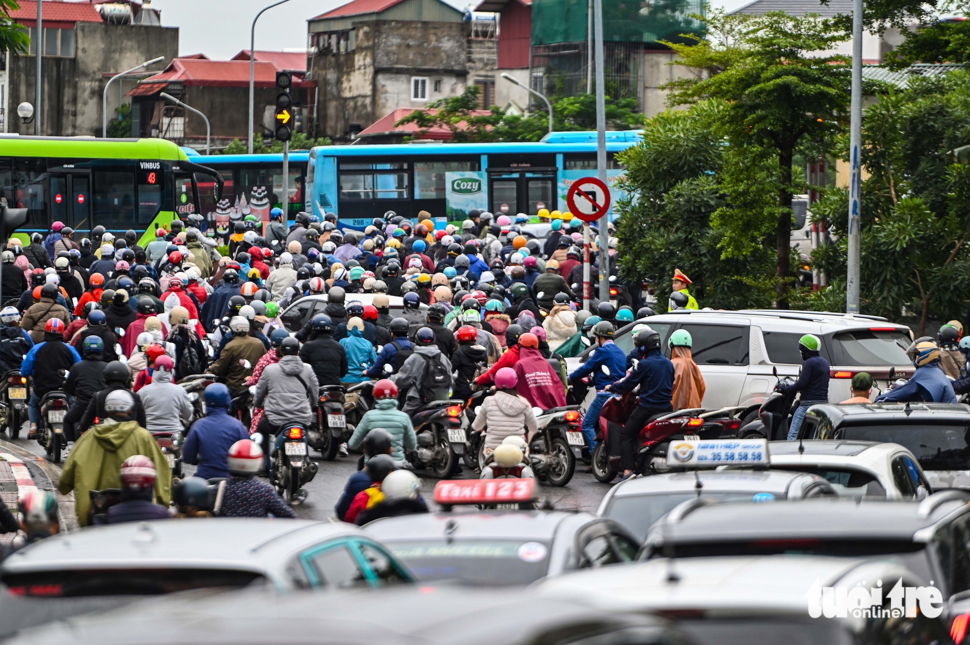 cầu long biên - Ảnh 2.