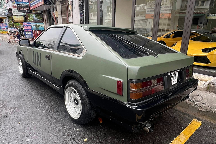 Đặng Lê Nguyên Vũ gây bất ngờ với chiếc Toyota Celica cổ gần 50 tuổi - Ảnh 2. Đặng Lê Nguyên Vũ gây bất ngờ với chiếc Toyota Celica cổ gần 50 tuổi - Ảnh 2.