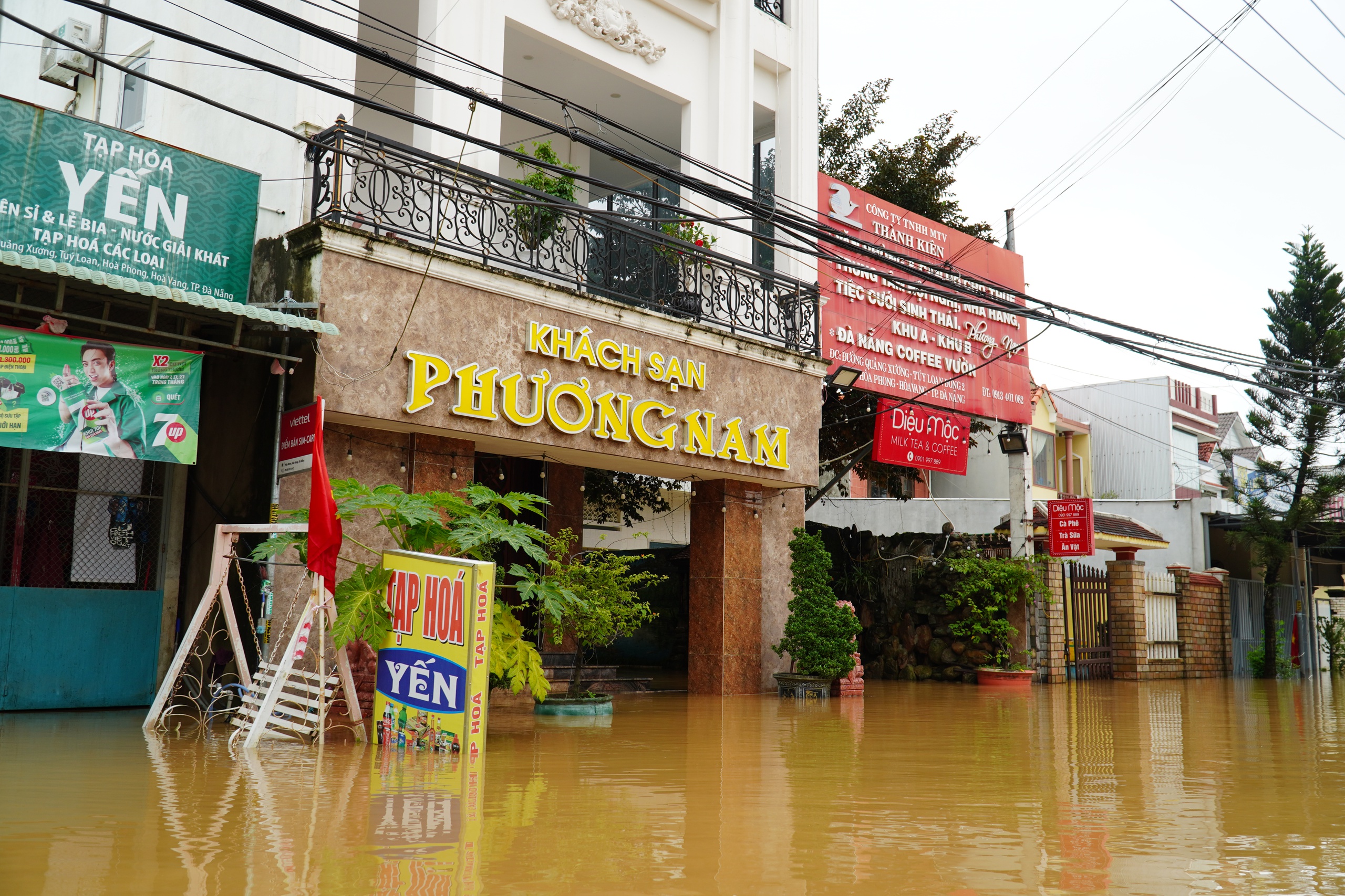 Đà Nẵng yêu cầu làm tốt phương châm ‘4 tại chỗ’ chống bão Kalmaegi 2 bão Kalmaegi - Ảnh 2.