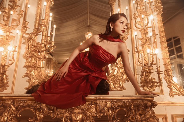 Đây là vinh danh xứng đáng với những cố gắng của Chi Pu khi có hoạt động ở nước ngoài như tham gia chương trình "Tỷ tỷ đạp gió".