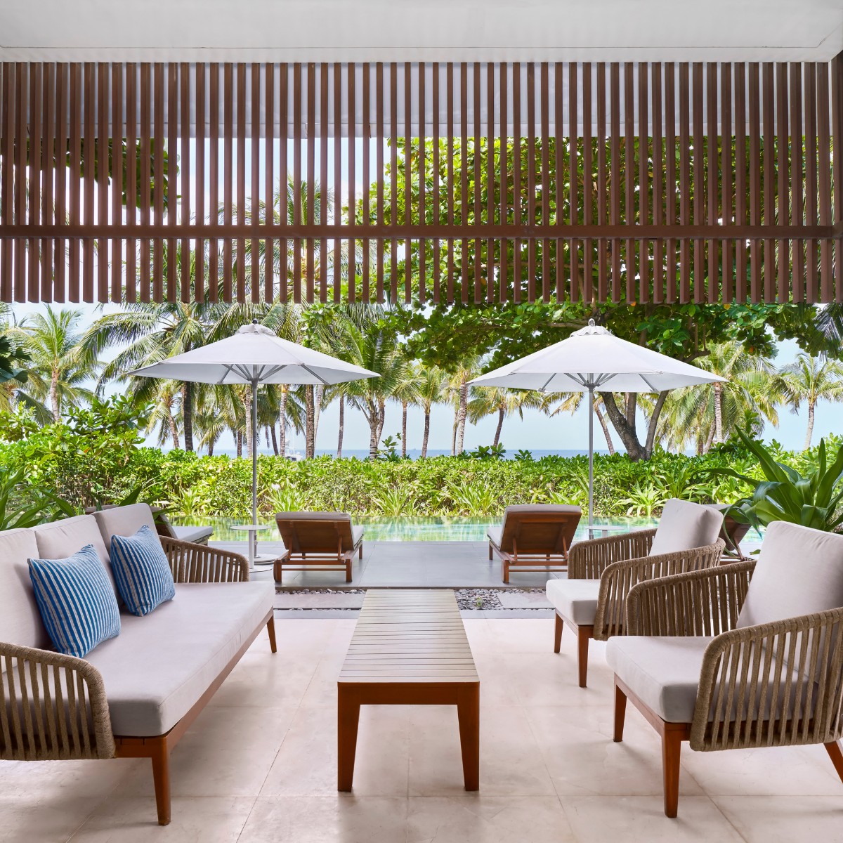 1 chuỗi khách sạn 5 sao trải dài trên các bãi biển đẹp nhất Việt Nam khiến gia đình nào cũng muốn tới- Ảnh 3.